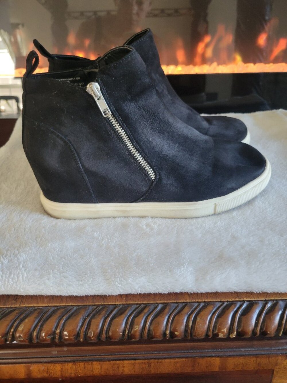 Steve Madden Booties size 10